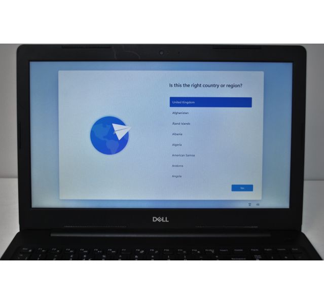 Faulty Dell Vostro 3590 Laptop,i3-10110U,8GB DDR4,256GB NVMe SSD 15.6