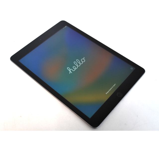 Apple iPad 5th Gen Wifi,A1822,Space Grey,32GB,Grade C (Dust under glass)