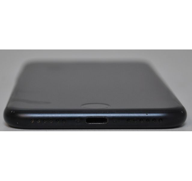 Apple iPhone 7, Black, 32GB, A1778, Grade C - Unlocked