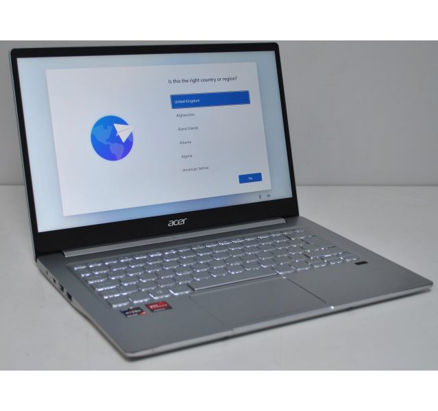 Acer Swift SF314-42,4300U,4GB DDR4,256GB NVMe SSD, Win 11, 14