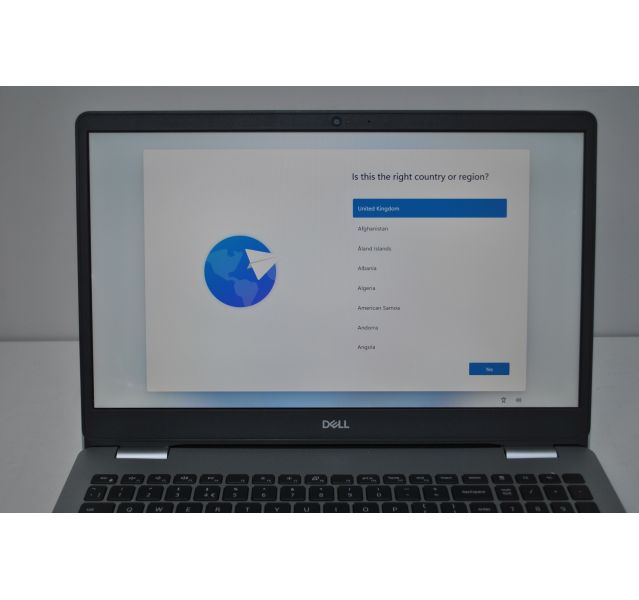 Faulty Dell Inspiron Laptop,i5-1035G1,8GB DDR4,256GB SSD 15.6