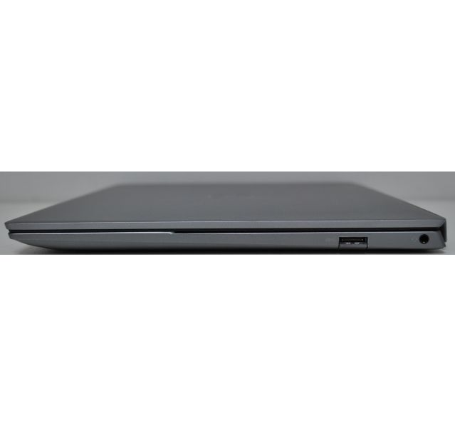 Dell Vostro 5320,i5-1240P,8GB DDR5,512GB NVMe SSD, Win 11, 13.3