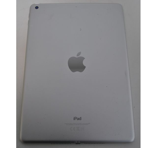 Apple iPad 6th Gen Wifi,A1893,Silver,32GB,Grade C