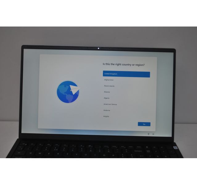 Dell Vostro 15 5510,i5-11300H,8GB DDR4,256GB SSD, Win 11, 15.6