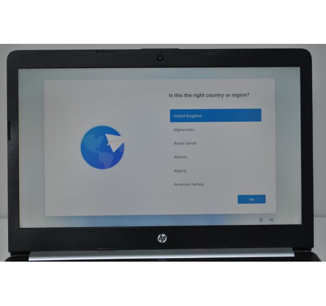 HP 14-cm0011na,2500U,7GB DDR4,256GB NVMe SSD, Win 11,14