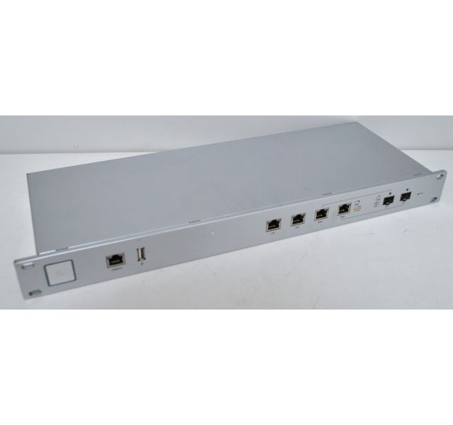 Ubiquiti UniFi Security Gateway Pro 4, USG-PRO-4 with Ears