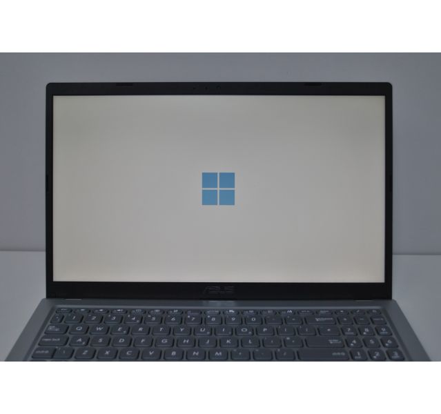 ASUS VivoBook X515JAB,i7-1065G7,8GB DDR4,512GB NVMe SSD, Win 11,15.6