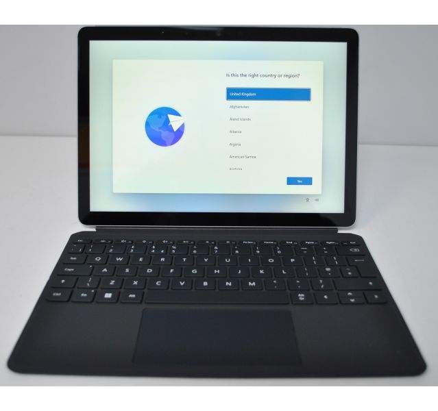 Microsoft Surface Go 3,Pentium GOLD,4GB DDR4,60GB eMMC, Win 11, 15.6