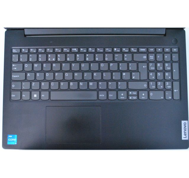 Faulty Lenovo 82KB Laptop,i5-1135G7,8GB DDR4,256GB SSD 15.6