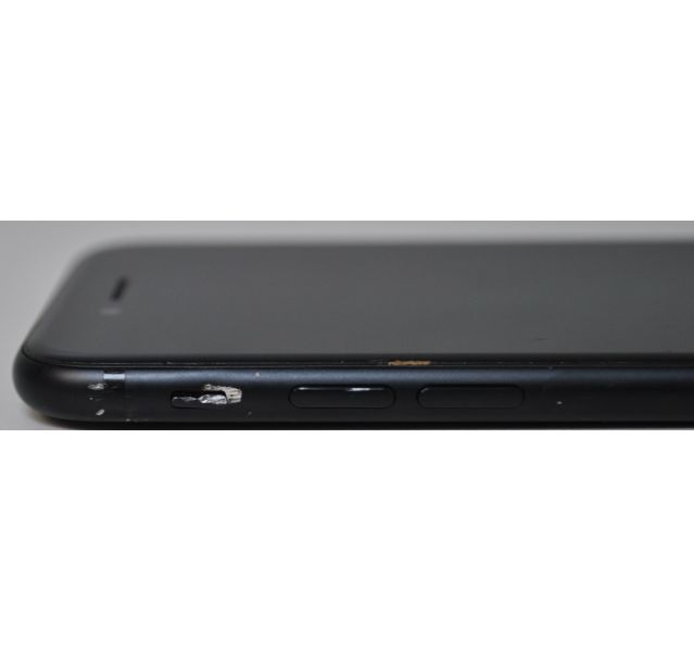 Apple iPhone 7, A1778,Black, 128GB, Grade C,Unlocked(1)